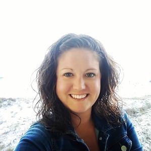 Meet your Posher, Brittney